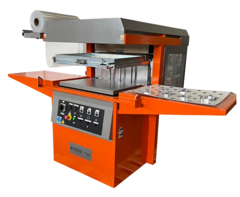 Skinmaschine mit festem auslauftisch